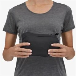 Patagonia Women's Down Sweater With Net Plus - 84684 -Buckmans Store PAT 84684 blk model2