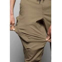 686 Anything Multi Cargo Pant - Men's 12 686 Anything Multi Cargo Pant - Men's -Buckmans Store fw22 68W KCRGNS03 tobacco2