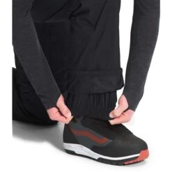 The North Face Freedom Insulated Pant - Men's -Buckmans Store fw22 nf0a5abu jk3 modelalt1