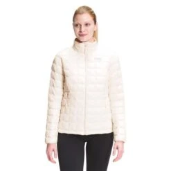 The North Face Thermoball Eco Jacket - Women's -Buckmans Store fw22 nf0a5gld n3n hero