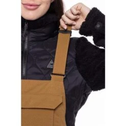 686 Black Magic Insulated Bib - Women's -Buckmans Store fw23 686 womensblackmagicinsulatedbib breengeojacquard 6