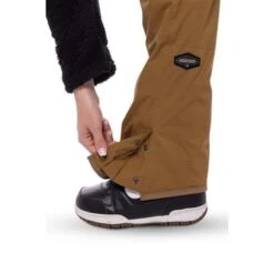 686 Black Magic Insulated Bib - Women's -Buckmans Store fw23 686 womensblackmagicinsulatedbib breengeojacquard 7