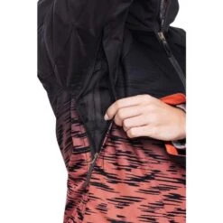 686 Dream Insulated Jacket - Women's -Buckmans Store fw23 686 womensdreaminsulatedjacket blackikatfade 8