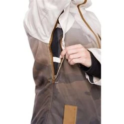 686 Dream Insulated Jacket - Women's -Buckmans Store fw23 686 womensdreaminsulatedjacket puttycamofade 7