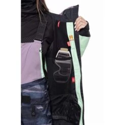 686 GTX Skyline Shell Jacket - Women's 40 686 GTX Skyline Shell Jacket - Women's -Buckmans Store fw23 686 womensgtxskylineshelljacket keylime 5