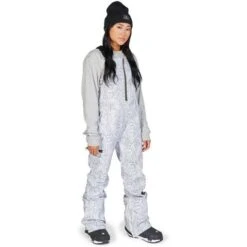 DC SHOES DC Collective Soft Shell Bib - Women's -Buckmans Store fw23 dc womenscollectivesoftshellbib white 3