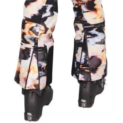Obermeyer Bliss Pant - Women's -Buckmans Store fw23 obermeyer womensblisspant glitchy 3