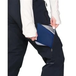 Obermeyer Highlands Shell Pant - Women's -Buckmans Store fw23 obermeyer womenshighlandsshellpant black 4