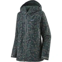 Patagonia Powder Town Jacket - Women's 9 Patagonia Powder Town Jacket - Women's -Buckmans Store fw23 patagonia womenspowdertownjacket snowpinepinyongreen