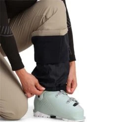 Spyder Orb Softshell Pant - Women's 27 Spyder Orb Softshell Pant - Women's -Buckmans Store fw23 spyder womensorbsoftshellpant cashmere 4