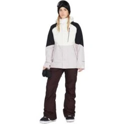 Volcom Aris Ins Gore Jacket - Women's -Buckmans Store fw23 volcom womensarisinsulatedgorejacket amethystsmoke 3