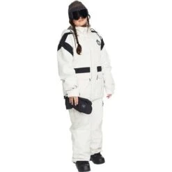 Volcom Melancon Gore-Tex Jacket - Women's -Buckmans Store fw23 volcom womensmelancongoretexjacket offwhite 3