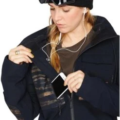 Volcom Romy Snow Suit - Women's -Buckmans Store fw23 volcom womensromysnowsuit black 5