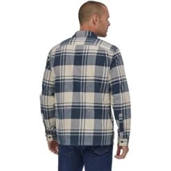 Patagonia L/S Organic Cotton Midweight Fjord Flannel Shirt - Men's (42400) -Buckmans Store wbf2223 42400 losm zt2